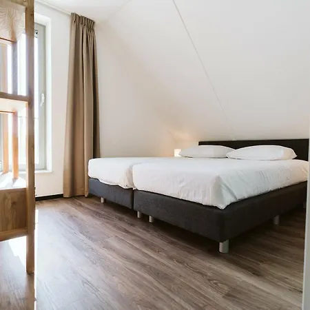Holiday home 8 Persoons Luxe - Ridderstee Duin *